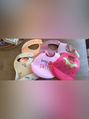 Silicone Baby Bib - Pink "Berry Sweet" Pocket Bib